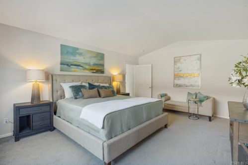 5128 Eliot St, Oceanside CA  92057-2649 exterior