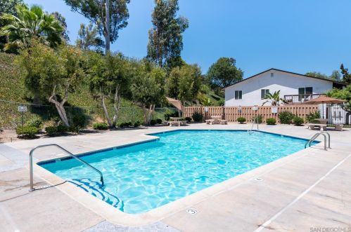 6441 Bell Blf Ave, San Diego CA 92119-1018 exterior