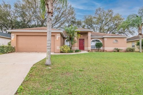 5730 Harbor Isle Blvd, Winter Haven, FL 33884-3303