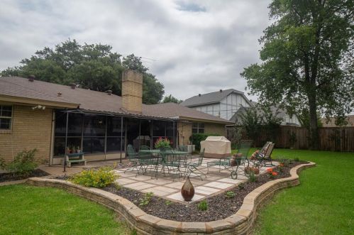 4500 Westlake Dr, Fort Worth TX  76109-4936 exterior