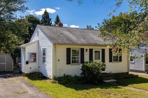 47 Westchester Dr, Bristol, CT 06010-4575