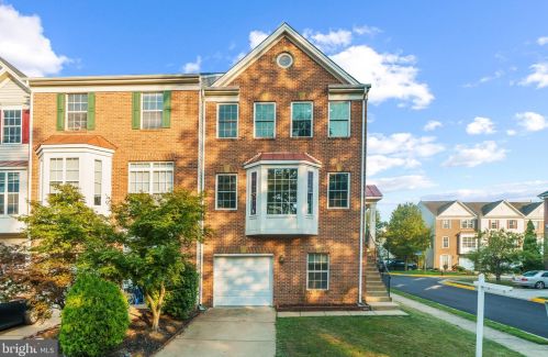 13213 Fox Ripple Ln, Herndon, VA 20171-3043