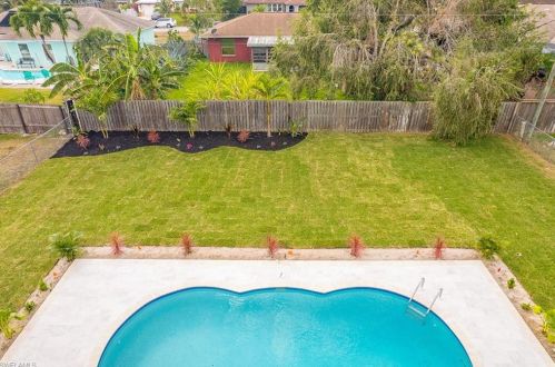 2601 44th St, Naples FL  34116-7919 exterior