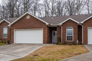 1257 Harbin Ridge Ln, Knoxville, TN 37909-2385