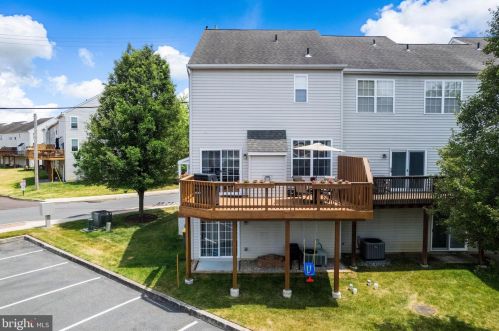 179 Jefferson Ave, Downingtown PA 19335-2702 exterior