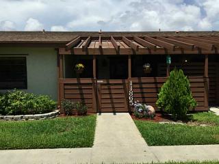 11865 12th Pl, Hollywood, FL