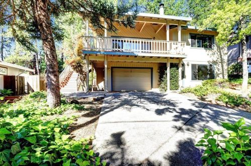 343 Rhode Island St, Grass Valley, CA 95945-7127