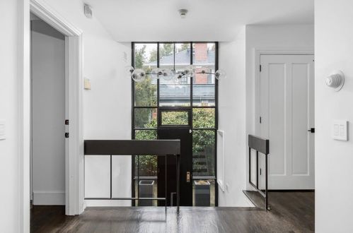 154 Arlington Ave, Providence RI  02906-2330 exterior