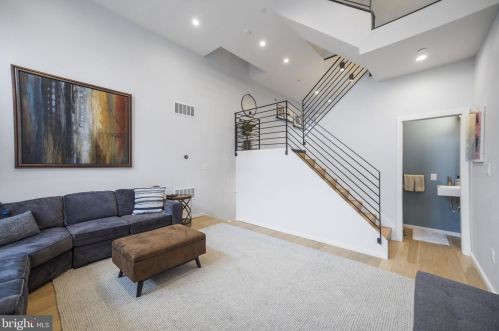 1709 Annin St, Philadelphia PA  19146-3008 exterior