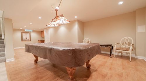 525 Brighton Ln, Dyer IN  46311-4625 exterior