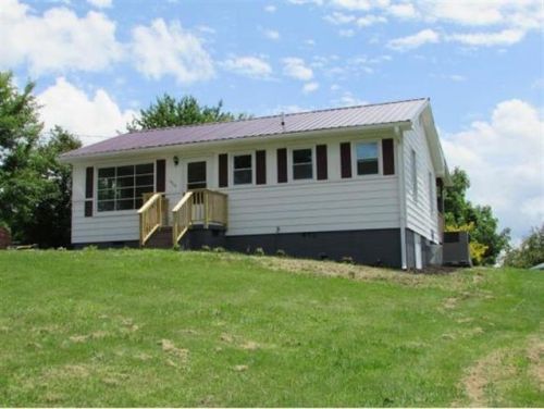 1313 Mcgregor Dr, Kingsport, TN 37660-1447