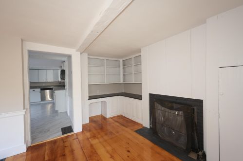 328 2nd Nh Tpke, Hillsboro NH  03244-4614 exterior