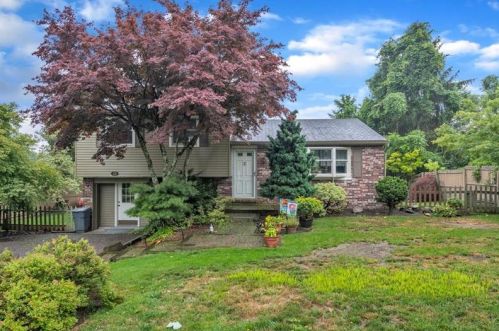 428 Linden Dr, Cheswick, PA 15024
