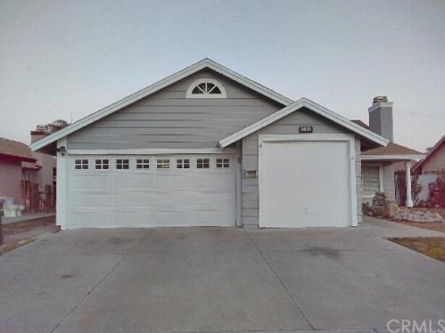 2625 Pleasant Colony St, Perris CA  92571-4658 exterior
