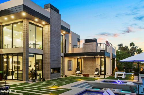 10019 57th St, Scottsdale AZ  85253-1137 exterior