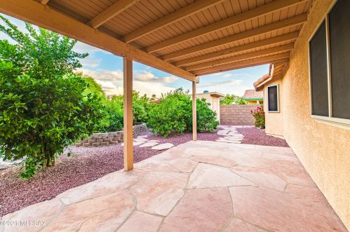 7629 Freshwater Pearl Dr, Tucson AZ  85747-5728 exterior