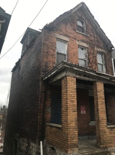 2258 Hawthorne Ave, Pittsburgh PA 15229-2044 exterior