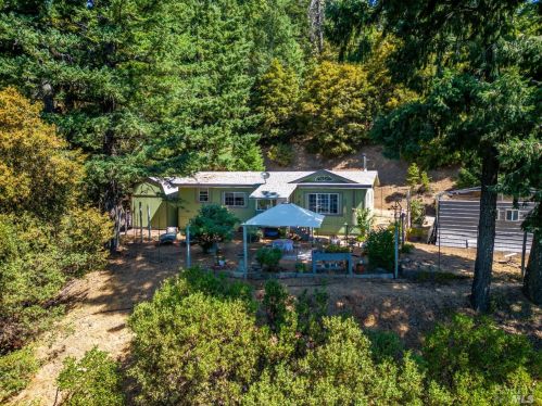 59145 Bell Springs Rd, Laytonville, CA 95454-9052