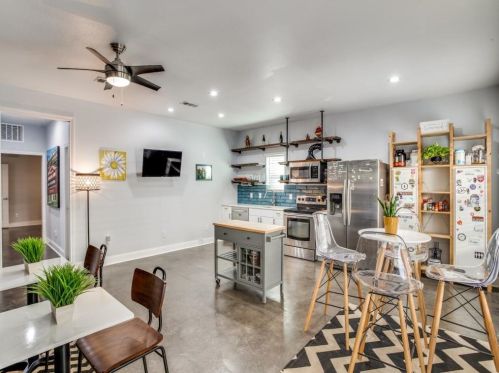 629 Elsbeth St, Dallas TX 75208-4226 exterior