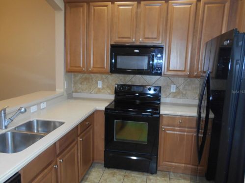 1973 Beacon Bay Ct, Apopka FL  32712-8191 exterior