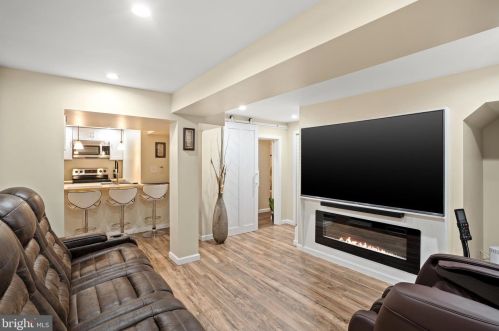 848 Riverside Ave, Trenton NJ 08618-5318 exterior