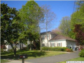 261 Whalepond Rd, Oakhurst, NJ 07755-1543