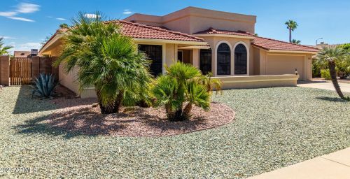 21411 Palm Desert Dr, Sun City, AZ 85375-1832