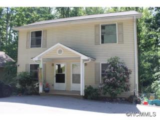 3 Rosemary Rd, Asheville, NC 28806-1236