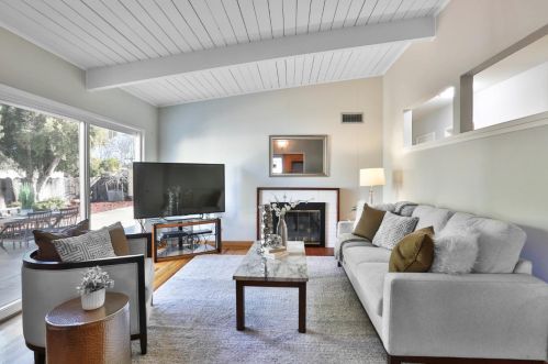 1074 Bernardo Ave, Sunnyvale, CA 94087-1505