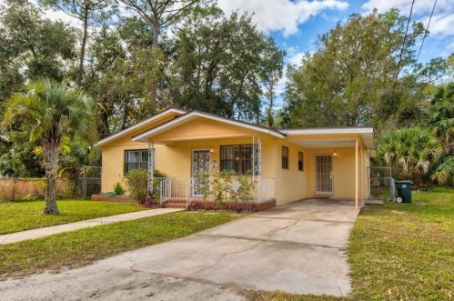 210 Fulton St, Daytona Beach, FL 32114-3518