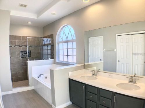 14697 Huntcliff Park Way, Orlando FL  32824-5677 exterior