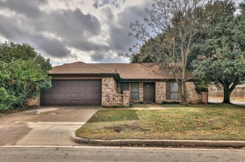 3217 High Lawn Ter, Fort Worth, TX 76133