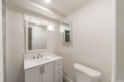 20635 Mariposa Ave, Torrance CA  90502-1423 exterior