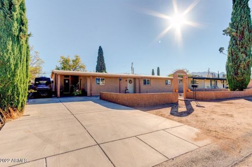 50 Martin Dr, Sierra Vista, AZ 85635-1122