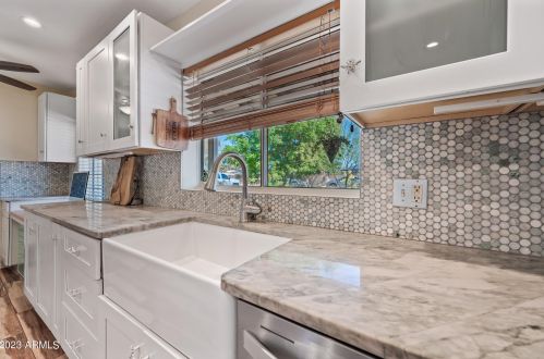 4150 18 Ave, Phoenix AZ 85015-3840 exterior