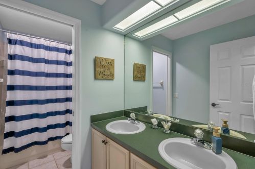 18914 Place Marquette, Lutz FL  33558-5312 exterior