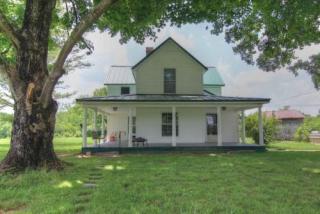 5096 Wayside Rd, Christiana, TN 37037-5424