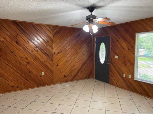 6379 Dakota Dr, Brooksville, FL 34602-7241