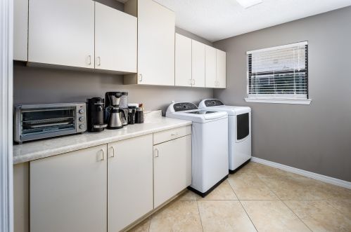 71 Lk Lorraine Cir, Shalimar FL  32579-1617 exterior