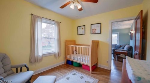 404 Quakertown Rd, Flemington NJ  08822-5610 exterior