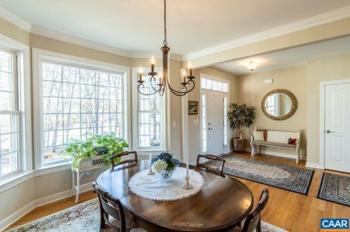 10 Mulligan Dr, Bybee VA  22963-2560 exterior