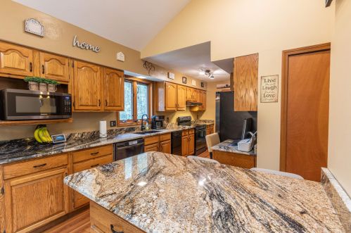 265 Royalston Rd, Fitzwilliam NH  03447-3433 exterior