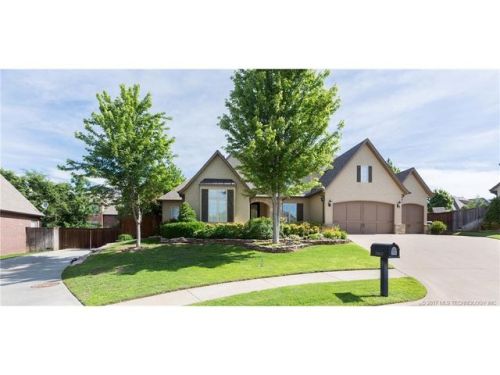 7217 112 St, Bixby OK  74008-2155 exterior