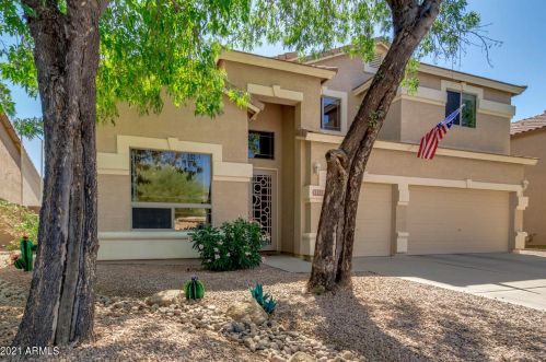 1181 Sandstone Ct, Gilbert, AZ 85296-3743