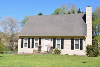 5128 Hutchins St, Winston Salem, NC 27106-2300
