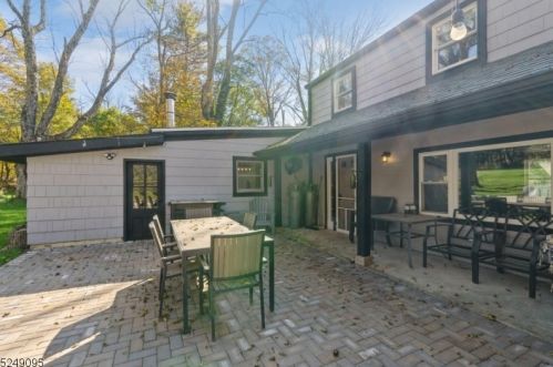 878 Macopin Rd, West Milford NJ  07480-2620 exterior