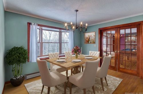 67 Wildwood Ln, Kensington, CT 06037-3563