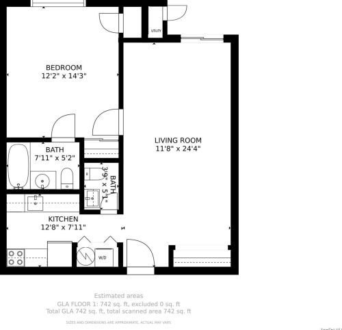 54 School St, Westbury NY  11590-4458 exterior