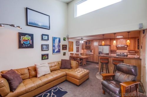 3583 Ruffin Rd, San Diego, CA 92123-2571