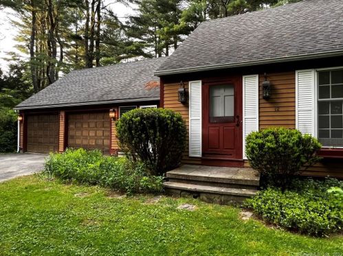 12 Woodland Cir, Lakeville, CT 06039-2215